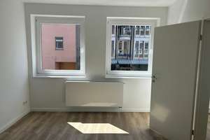 Zuhause mit einem Zimmer in der Düsseldorfer Altstadt – Ratinger Straße 24, 40213 Altstadt, Düsseldorf – Vorschaubild 1