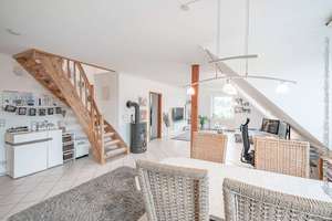 Ein Zuhause mit Charakter – großzügige Maisonettewohnung zwischen Altstadt und Ostsee – 23569 Kücknitz, Lübeck – Vorschaubild 2