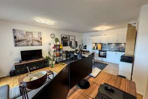 G1-14 | Großzügige 2-Zimmer-Wohnung mit EBK und Süd-Loggia. Frei ab 01.11. – Die vollständige Adresse der Immobilie erhältst du vom Anbieter., 93055 Ostenviertel, Regensburg – Vorschaubild 4