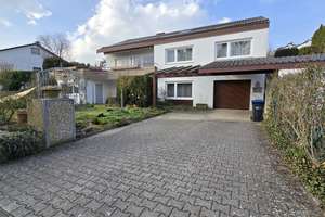 TOP Einfamilienhaus mit Einliegerwohnung, Wintergarten, Garten u. 3 Garagen wartet auf SIE – Die vollständige Adresse der Immobilie erhältst du vom Anbieter., 71296 Heimsheim – Vorschaubild 40