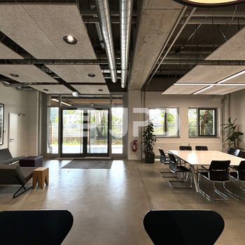 JPD - Büroflächen in ehemaliger Zigarettenfabrik