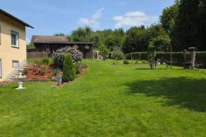 Charmantes Zweifamilienhaus mit großzügigem Garten – Die vollständige Adresse der Immobilie erhältst du vom Anbieter., 94130 Obernzell – Vorschaubild 25