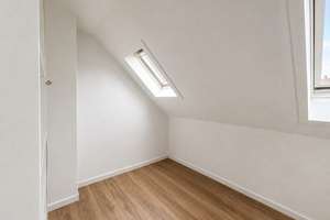 Charmante 4-Zimmer-Maisonettewohnung in Düsseldorf-Wersten – Die vollständige Adresse der Immobilie erhältst du vom Anbieter., 40591 Wersten, Düsseldorf – Vorschaubild 8