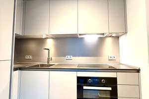 Eppendorf, ruhige, grüne Sackgassenlage, luxuriös modernisierte 2-Zi.-Whg., Stellplatz, courtagefrei