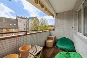 Charmante 2-Zimmer-Wohnung, Loggia & Aufzug | 55 m² | frei | ideal für Eigennutzer & Kapitalanleger – Wuppertaler Straße 4, 51067 Buchheim, Köln – Vorschaubild 4