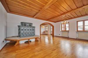 Idyllisches Hanghaus mit Einliegerwohnung, PV-Anlage und Ausblick in Bogen – Die vollständige Adresse der Immobilie erhältst du vom Anbieter., 94327 Bogen – Vorschaubild 4