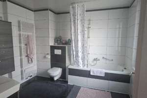 Großzügige 4,5-Zimmer-Wohnung – ca. 148 m² | optional erweiterbar – Die vollständige Adresse der Immobilie erhältst du vom Anbieter., 97631 Bad Königshofen im Grabfeld – Vorschaubild 12