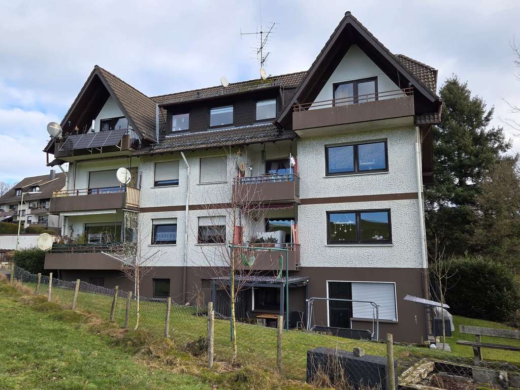 Immobilie in Gummersbach - Investieren mit Zukunft – Mehrfamilienhaus in guter Lage! - Bild 0