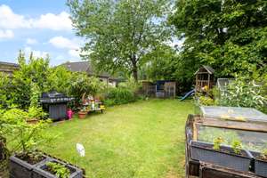 ***Zwei Häuser auf zwei Grundstücken - interessante Kapitalanlage!*** – Die vollständige Adresse der Immobilie erhältst du vom Anbieter., 24558 Henstedt-Ulzburg – Vorschaubild 6