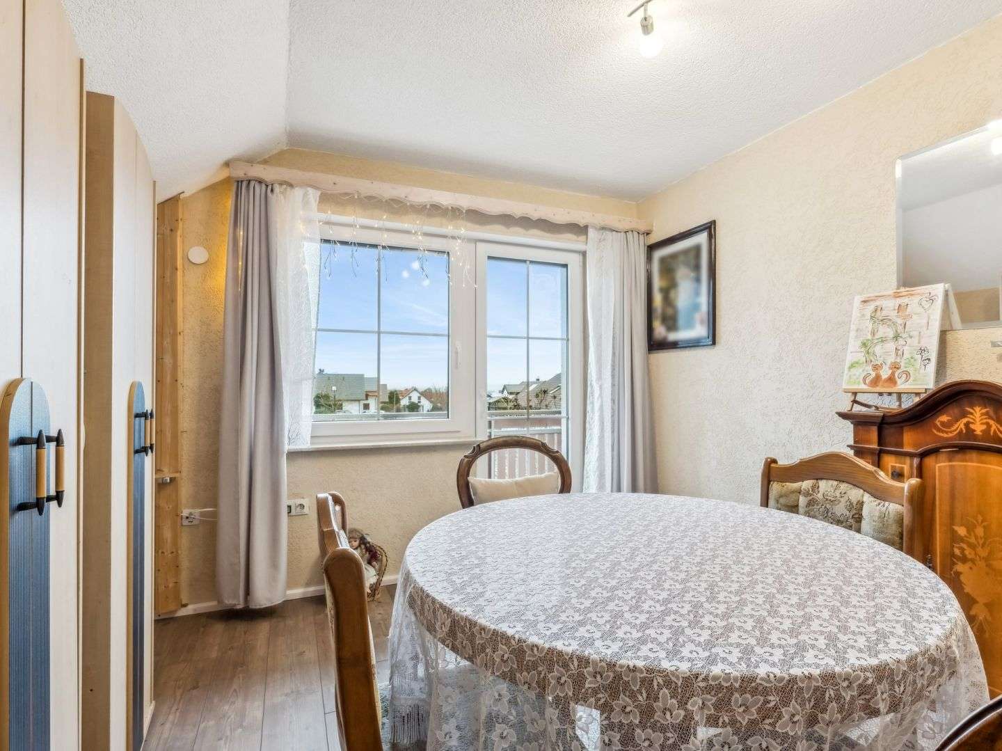 Immobilie in Schlat - Einfamilienhaus mit Einliegerwohnung in Schlat - Bild 3