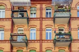 Sanierter Stilaltbau im Wiesbadener Westend mit zwei Balkonen – Yorckstraße 14, 65195 Westend / Bleichstraße, Wiesbaden – Vorschaubild 2