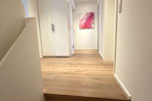 Doppelhaus mit Garten und Dachterrasse in Volksdorf – Die vollständige Adresse der Immobilie erhältst du vom Anbieter., 22359 Volksdorf, Hamburg – Vorschaubild 9