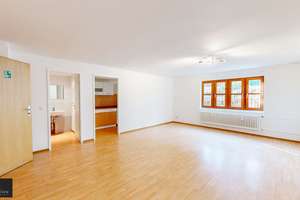 Einzigartige Dachgeschoss-Maisonette-Wohnung in exklusiver Villenlage von Pasing! – Die vollständige Adresse der Immobilie erhältst du vom Anbieter., 81243 Pasing, München – Vorschaubild 28