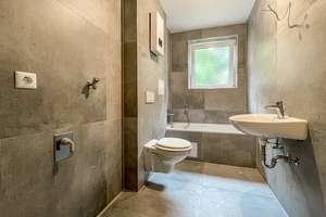 2,5 Zimmer – renoviert – ruhige Lage – Balkon – Erstbezug – Stellplatz – Im Breien 8, 44894 Werne, Bochum – Vorschaubild 3