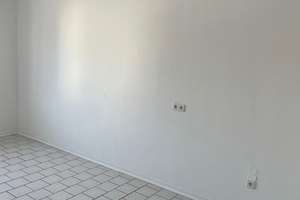 Bottrop-Eigen: Große 2,5 Zimmer Wohnung mit Tageslichtbad – Gladbecker Straße 248, 46240 Eigen, Bottrop – Vorschaubild 8