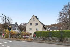 Attraktives 6 Familienhaus in ruhiger Lage – ideal für Kapitalanleger – Die vollständige Adresse der Immobilie erhältst du vom Anbieter., 57072 Siegen, Siegen – Vorschaubild 6