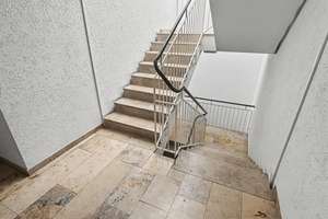 Vermietete 1-Zimmer-Eigentumswohnung mit Tiefgaragen-Stellplatz in Fürth-Stadtmitte – Die vollständige Adresse der Immobilie erhältst du vom Anbieter., 90762 Altstadt, Innenstadt, Fürth – Vorschaubild 6