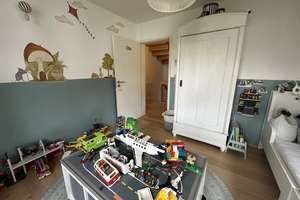 Nähe Simmerleinplatz: Neuwertige, helle XXL-DHH gehobene Ausstattung KFW70-Standard, mit Einbauküche – Warschauer Str. 22 a, 80992 Moosach-Bahnhof, München – Vorschaubild 22
