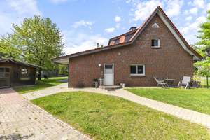 Provisionsfrei: Modernisiertes Einfamilienhaus mit großem Grundstück 
in 27404 Seedorf – Die vollständige Adresse der Immobilie erhältst du vom Anbieter., 27404 Seedorf – Vorschaubild 2