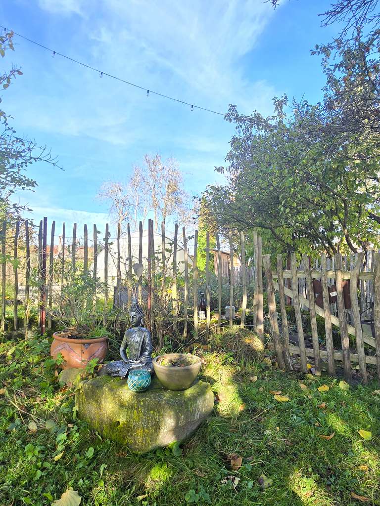 Immobilie in Leibertingen - Stilvoller Pferdehof mit flexiblem Gewerberaum, zwei Wohnungen und 1,3 ha arrondierter Fläche - Bild 4