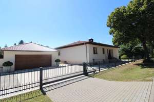 "BEREITS VERKAUFT"-Wohnen wie im Urlaub: sanierter Bungalow mit Pool, Sauna, Terrasse und mehr! – Die vollständige Adresse der Immobilie erhältst du vom Anbieter., 14959 Trebbin – Vorschaubild 3