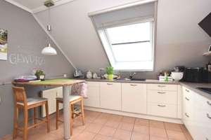 Moderne, helle Dachgeschoss-Wohnung mit Balkon, Garage + zusätzlichem Zimmer im Spitzboden. – Die vollständige Adresse der Immobilie erhältst du vom Anbieter., 38239 Thiede, Salzgitter – Vorschaubild 5