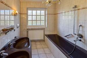 Property thumbnail 12