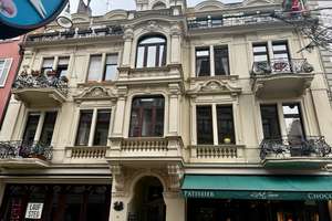 *** Kernsanierter stilvoller 4 Zi. Altbau mit Süd- Balkon*** – Marktstraße 9, 65183 Mitte, Wiesbaden – Vorschaubild 29