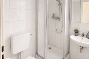 Charmante 2-Zimmer-Wohnung im Erdgeschoss – Die vollständige Adresse der Immobilie erhältst du vom Anbieter., 47198 Alt-Homberg, Duisburg – Vorschaubild 3