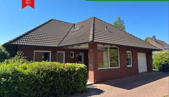 Bild von Bungalow mit Garage und Ausbaureserve  in Zentrumsnähe – Ebenerdiges Wohnen in Sackgassenlage