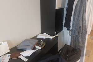 Moderne 1-Zimmer voll möbiliert Wohnung mit Balkon in Munich-Haarlaching - nur für 1 Person – Geiselgasteigstraße 48, 81545 Harlaching, München – Vorschaubild 4