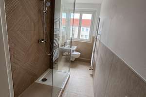 Helle 2-Zimmer Wohnung im 4. OG mit Balkon in Seidnitz/Dobritz