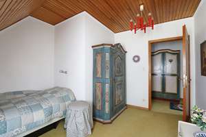 Großzügiges Architektenhaus mit Doppelgarage auf großem Grundstück in Hamburg-Wellingsbüttel – Die vollständige Adresse der Immobilie erhältst du vom Anbieter., 22391 Wellingsbüttel, Hamburg – Vorschaubild 51