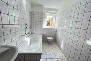 Schöne 2-Raum-Wohnung 51 qm mit Balkon – Bernsdorfer Plan 14, 9126 Bernsdorf, Chemnitz – Vorschaubild 6