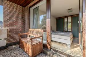 EIN FUSSWEG ZUR ELBE - Gepflegte Eigentumswohnung mit Kamin, Süd-Balkon, TG-Stellplatz in Sackgasse! – Die vollständige Adresse der Immobilie erhältst du vom Anbieter., 22605 Othmarschen, Hamburg – Vorschaubild 6