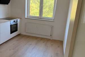 Frisch modernisierte 2-Zimmer-Wohnung mit neuer Küche und Stellplatz in Kiel – Olshausenstraße 97, 24106 Wik, Kiel – Vorschaubild 8