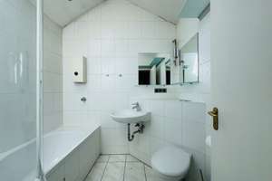 Seltene Gelegenheit in Bonn-Beuel Limperich: Großzügiges Bestandshaus mit bebaubarem Gru – Die vollständige Adresse der Immobilie erhältst du vom Anbieter., 53227 Limperich, Bonn – Vorschaubild 20