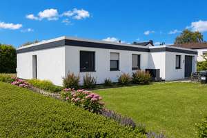 kernsaniert // Wärmepumpe // barrierefrei // Garage // Einbauküche – Die vollständige Adresse der Immobilie erhältst du vom Anbieter., 33719 Heepen, Bielefeld – Vorschaubild 2