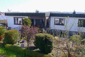 Einfamilienhaus mit Doppelgarage in ruhiger Lage von Oberboihingen – Esslingen (Kreis) – Vorschaubild 2