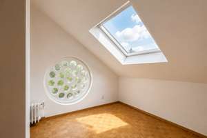 Hollenders Immobilien: Gepflegtes Einfamilienhaus mit Modernisierungsbedarf in attraktiver Lage – Die vollständige Adresse der Immobilie erhältst du vom Anbieter., 50859 Lövenich, Köln – Vorschaubild 15
