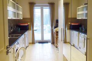 Unternehmer-Villa: 250 m²-Bungalow mit mondänem Flair und großer Sonnenterrasse – Die vollständige Adresse der Immobilie erhältst du vom Anbieter., 24568 Kaltenkirchen – Vorschaubild 35
