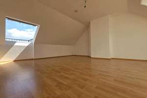 Helles Wohnerlebnis auf zwei Ebenen: Exklusive 90 m² Maisonette mit Balkon – Gutenbergstr. 68, 45146 Südviertel, Essen – Vorschaubild 39