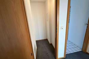 2-Zimmer-Wohnung mit direktem Havelblick vom Balkon inkl. Tiefgaragenstellplatz & Keller – An der Havelspitze 17, 13587 Hakenfelde, Berlin – Vorschaubild 3
