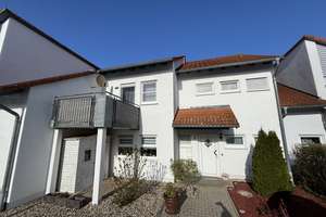 *Perfekt für Familien: Großzügiges Reihenmittelhaus mit Garten in Teutschenthal* – Die vollständige Adresse der Immobilie erhältst du vom Anbieter., 6179 Teutschenthal – Vorschaubild 1