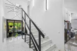 Luxuriöses Architektenhaus mit Spa-Bereich und Parkgrundstück im Rheingau-Taunus – Rheingau-Taunus-Kreis – Vorschaubild 10