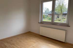 Mehrfamilien Haus in Hude / 2 Wohnungen mit 75m² und 114m² - ohne Makler – Ulmenstr. 8, 27798 Hude (Oldenburg) – Vorschaubild 4