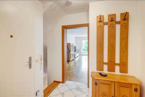 Möbliert: Maisonette mit Garten – Wohnen wie im Haus – Die vollständige Adresse der Immobilie erhältst du vom Anbieter., 81549 Balanstraße-West, München – Vorschaubild 11