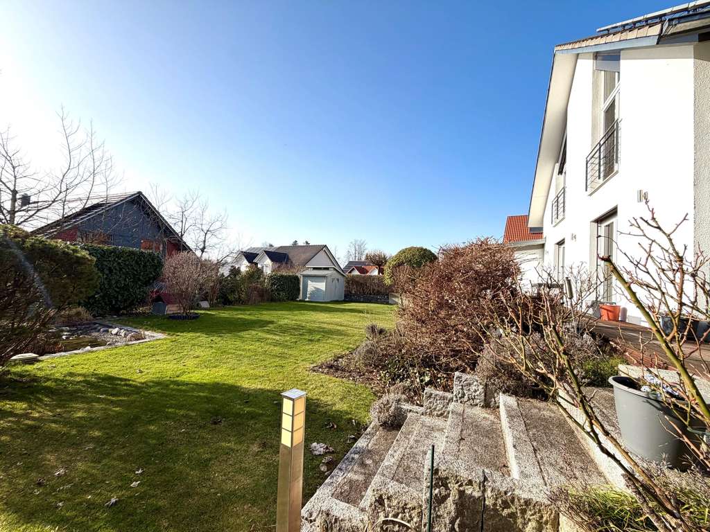 Immobilie in Amtzell - Exklusives Einfamilienhaus mit großzügigem Grundstück in Amtzell 
 - Bild 1