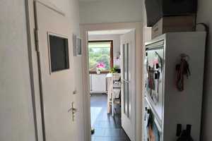 Schönböckener Str., 2 Zi.,ca. 54qm, gr. Wohnzimmer, D.-Bad, E.-Küche, kl. Balkon FREI  01.11.2025 – Schönböckener Str. 99, 23556 Lübeck – Vorschaubild 6
