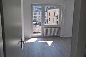 3-Zimmer-Wohnung neu renoviert – Untere Marktstrasse 7, 44789 Bochum – Vorschaubild 5